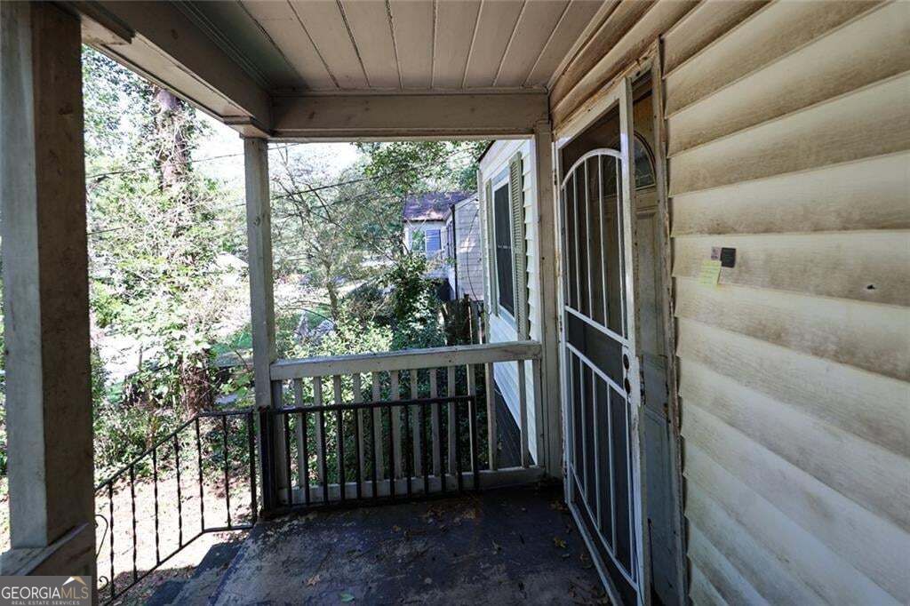 2824 Harlan DR