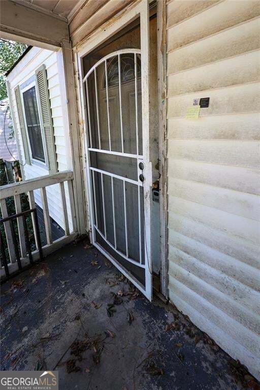 2824 Harlan DR