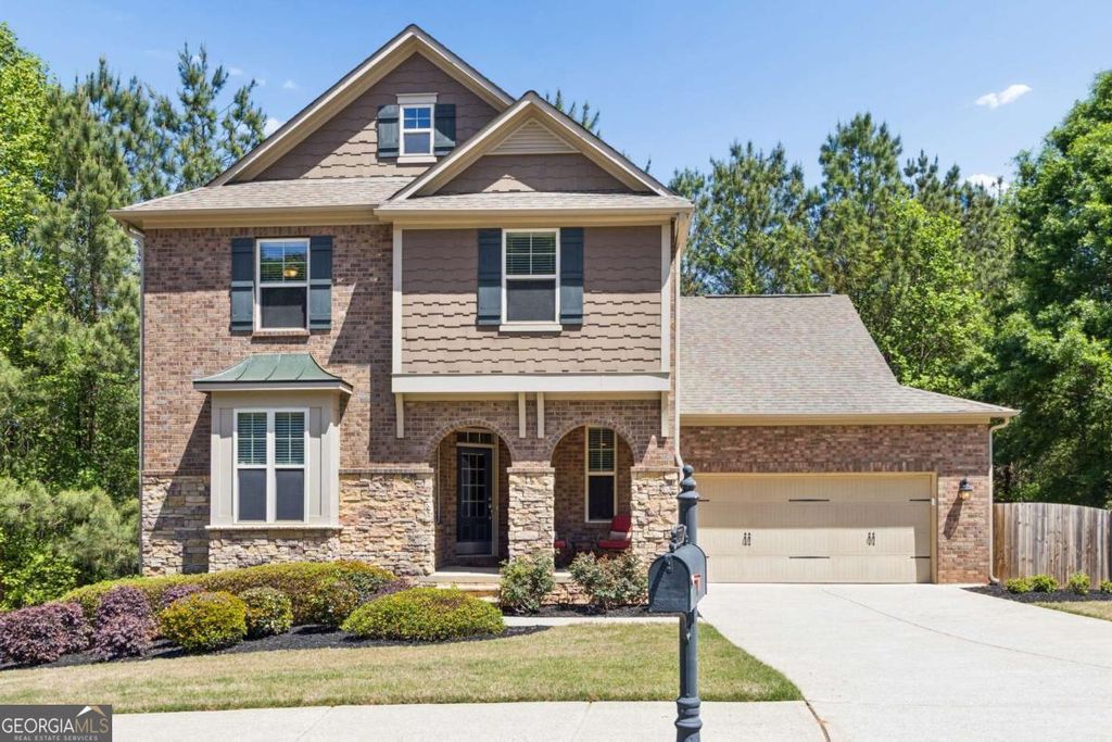 Photo of 1090 Chelsey Way, Roswell, GA 30075 (MLS # 10734976)