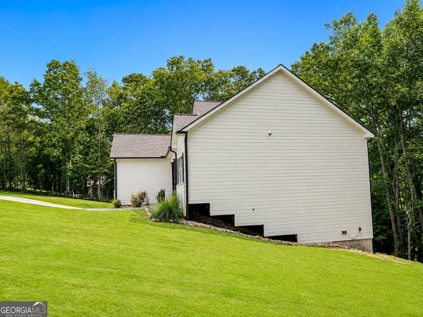 307 Tara CT