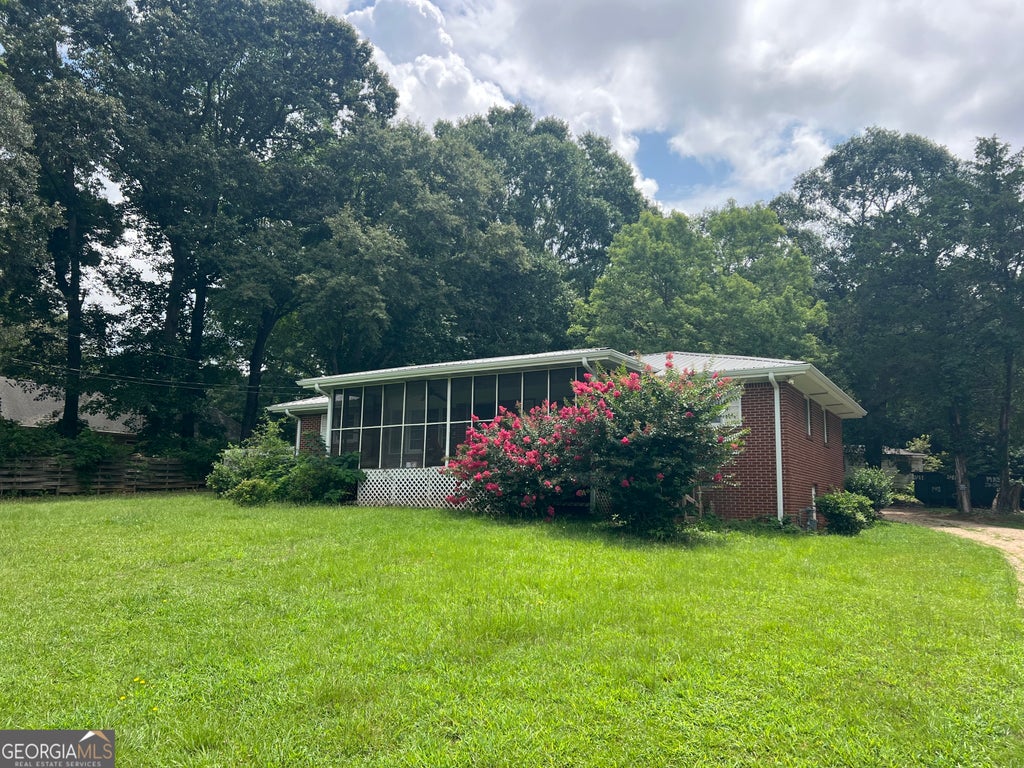 Photo of 455 Senoia Road, Tyrone, GA 30290 (MLS # 10816454)