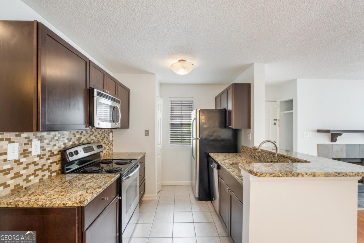 Rivermont Village - Residential