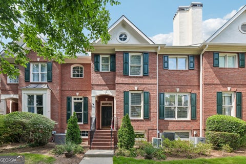 Photo of 1192 Brookhaven Glen NE, Atlanta, GA 30319 (MLS # 10784372)