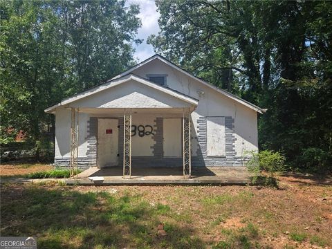 Photo of 382 Southbend Avenue, Atlanta, GA 30315 (MLS # 10596663) Photo of 382 Southbend Avenue, Atlanta, GA 30315 (MLS # 10596663)