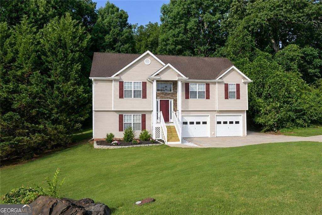 Photo of 114 Waterbury Lane, Braselton, GA 30517 (MLS # 10849891)