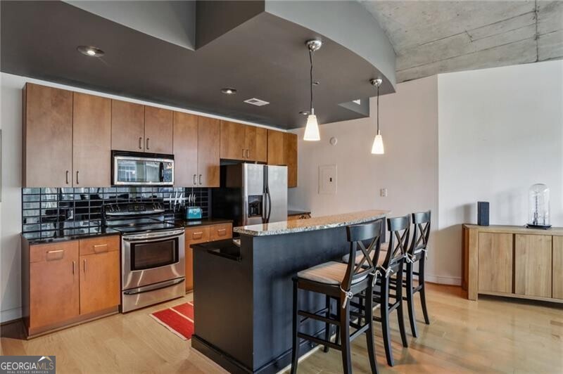 44 Peachtree PL NW 1132