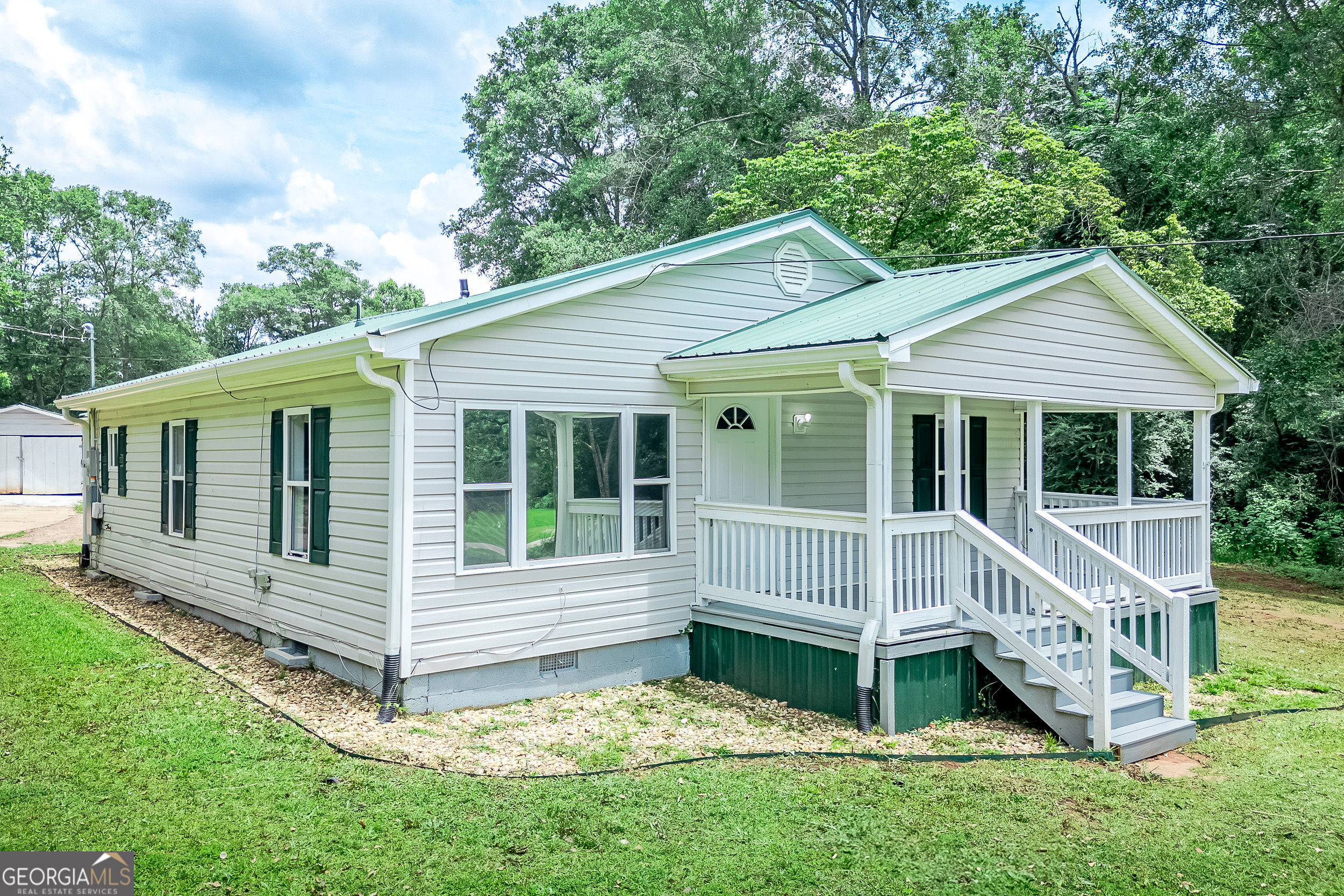 89 Chase RD