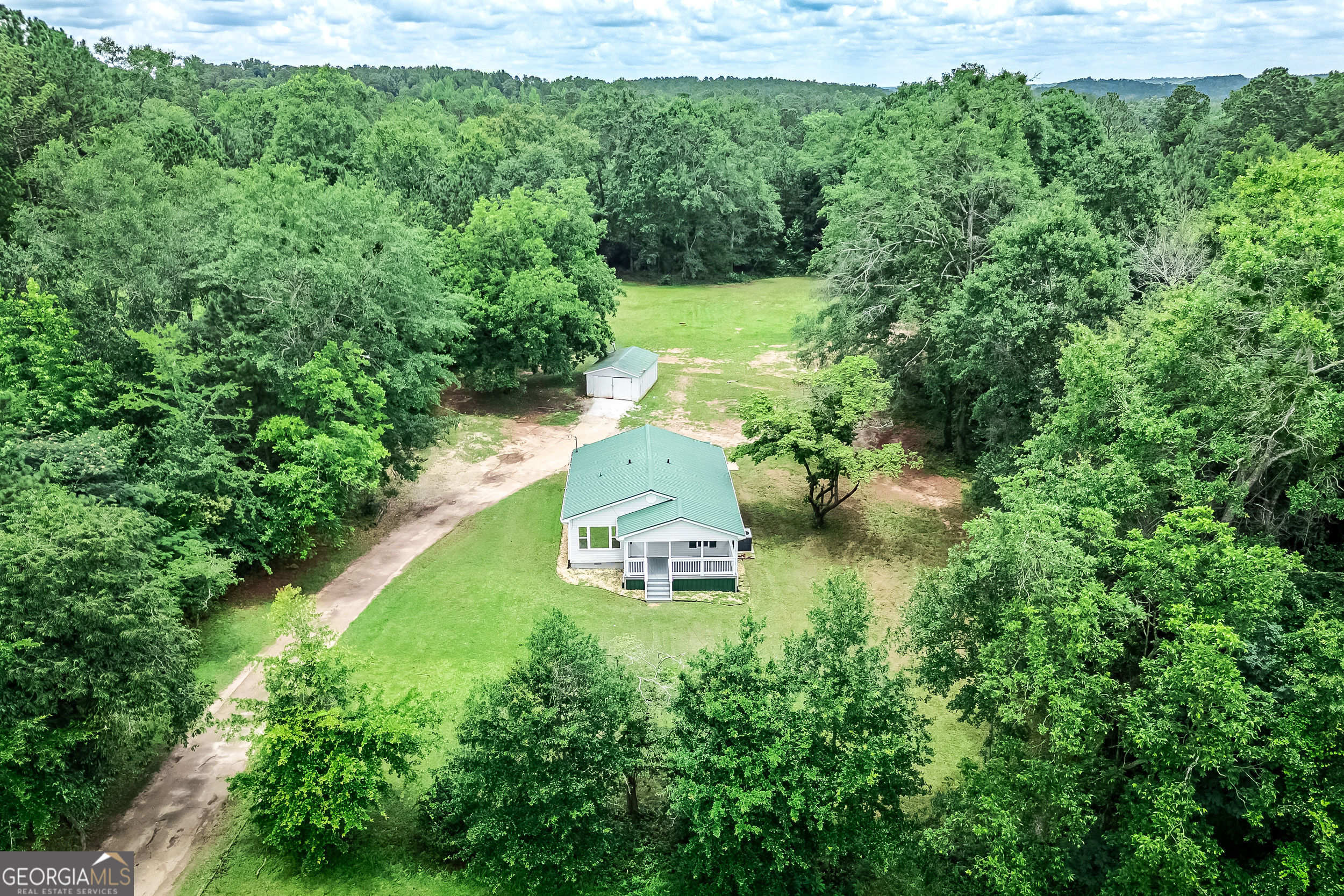 89 Chase RD