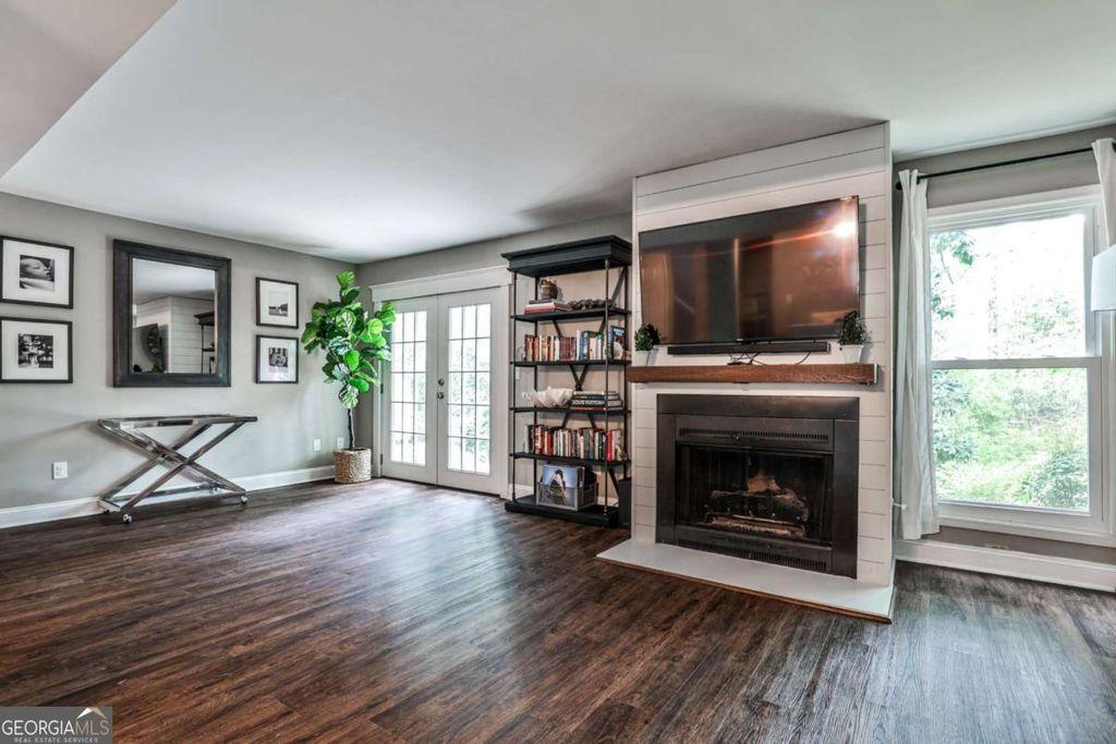 Photo of 2302 Colonial Drive NE, Brookhaven, GA 30319 (MLS # 10703482)