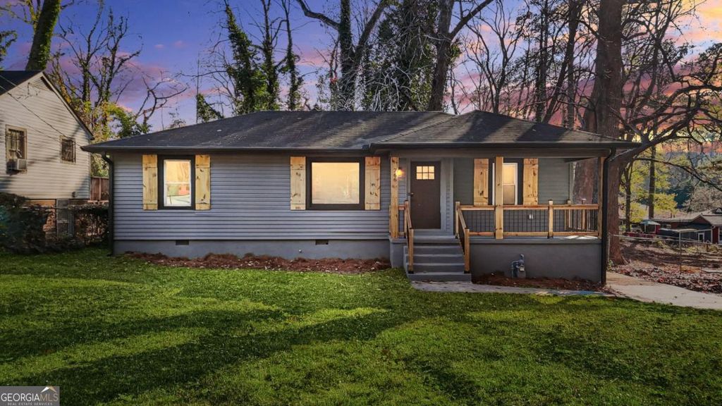 Photo of 766 Pegg Road SW, Atlanta, GA 30315 (MLS # 10709274)