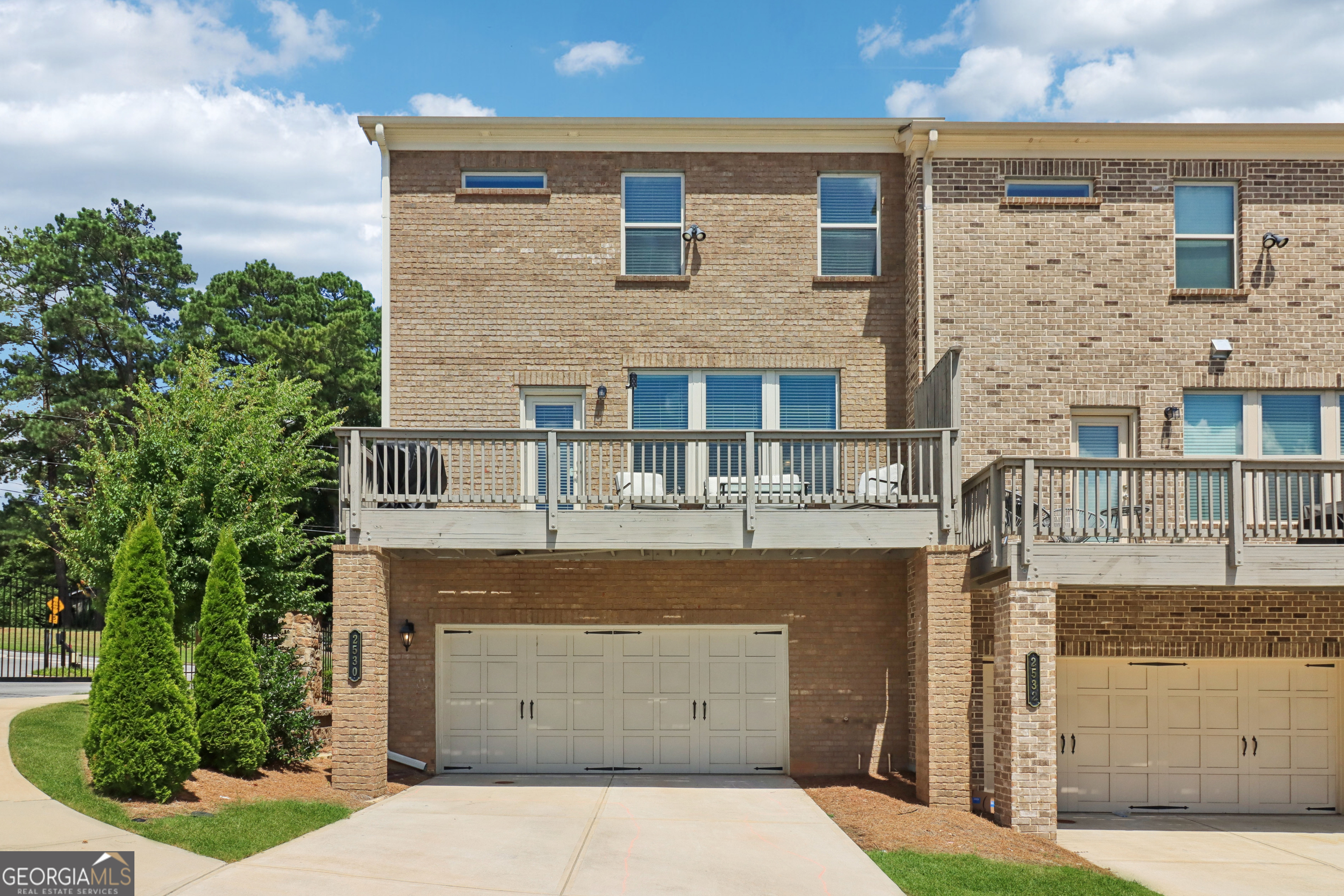 2530 CLAIREBROOKE BND