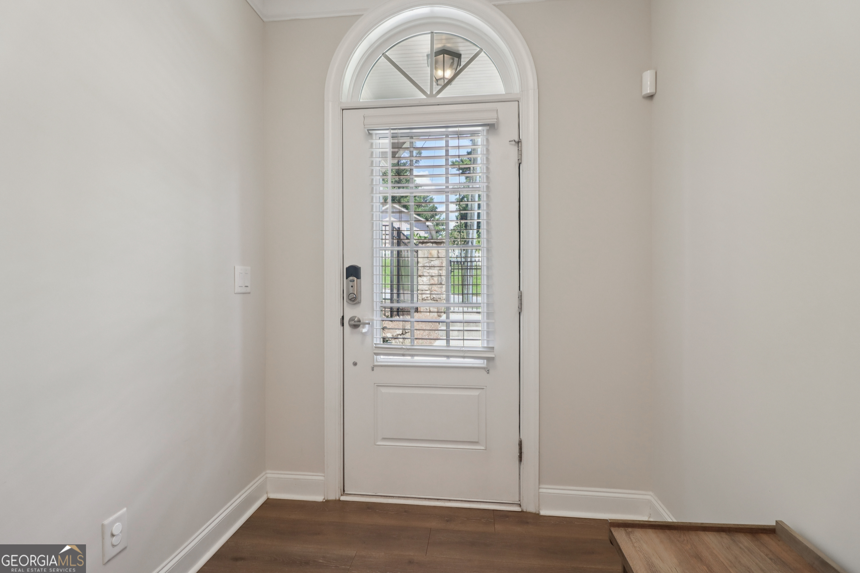 2530 CLAIREBROOKE BND