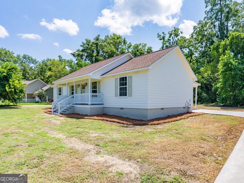 A home in Blackshear