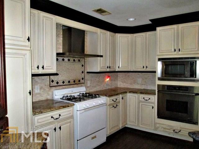 Lake Shore - Residential