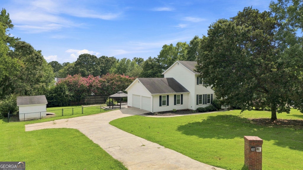 Photo of 16 Wood Forest Drive SW, Cartersville, GA 30120 (MLS # 10819715)