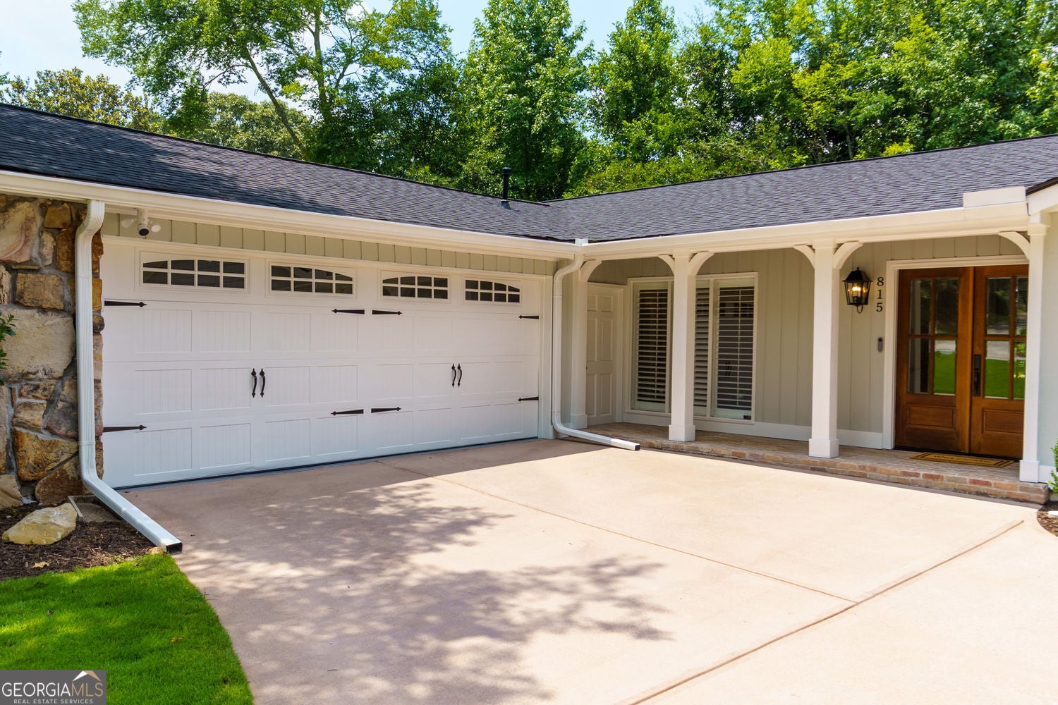 815 Fairfield Drive DR