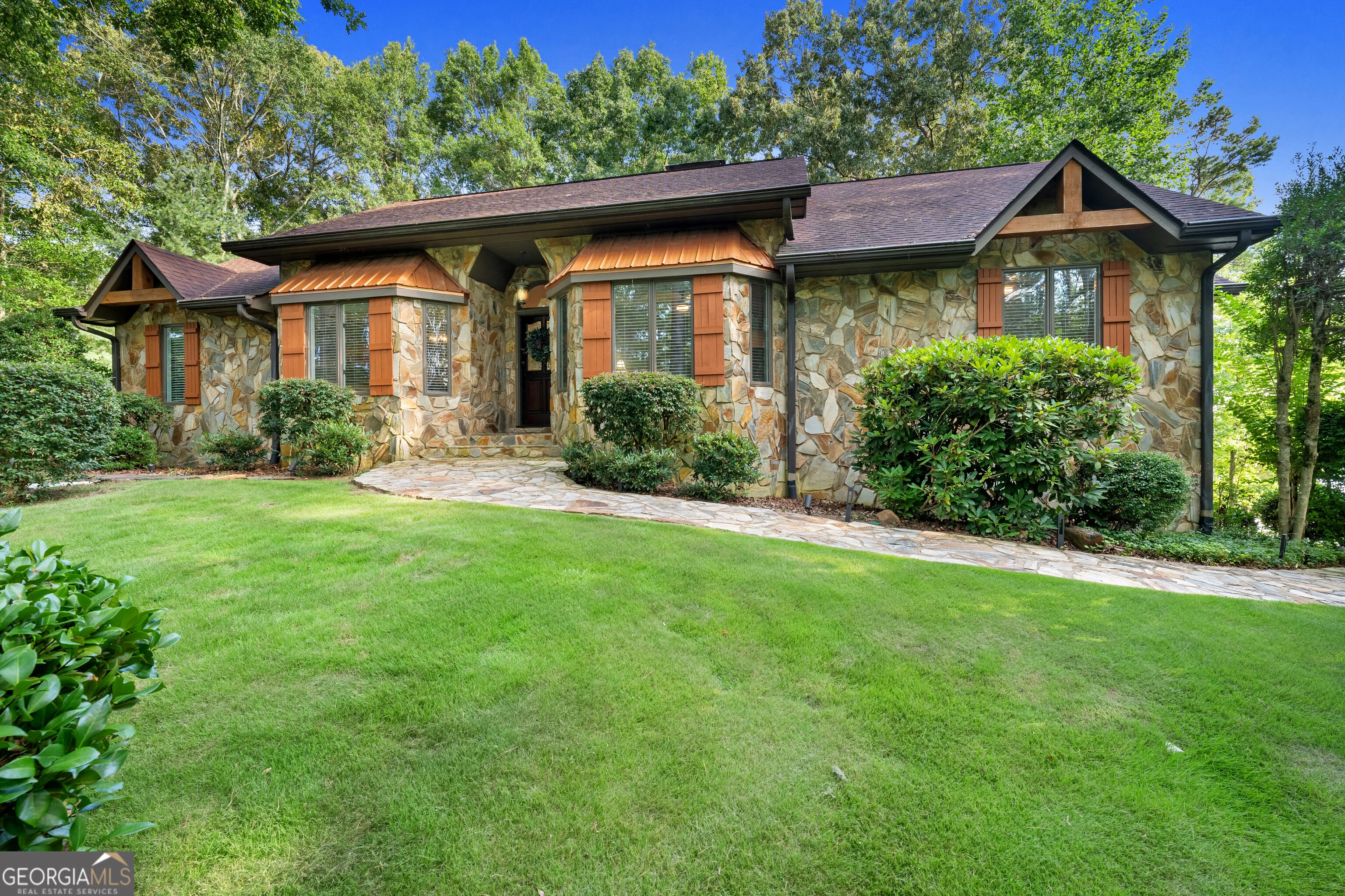 323 N Shores Drive