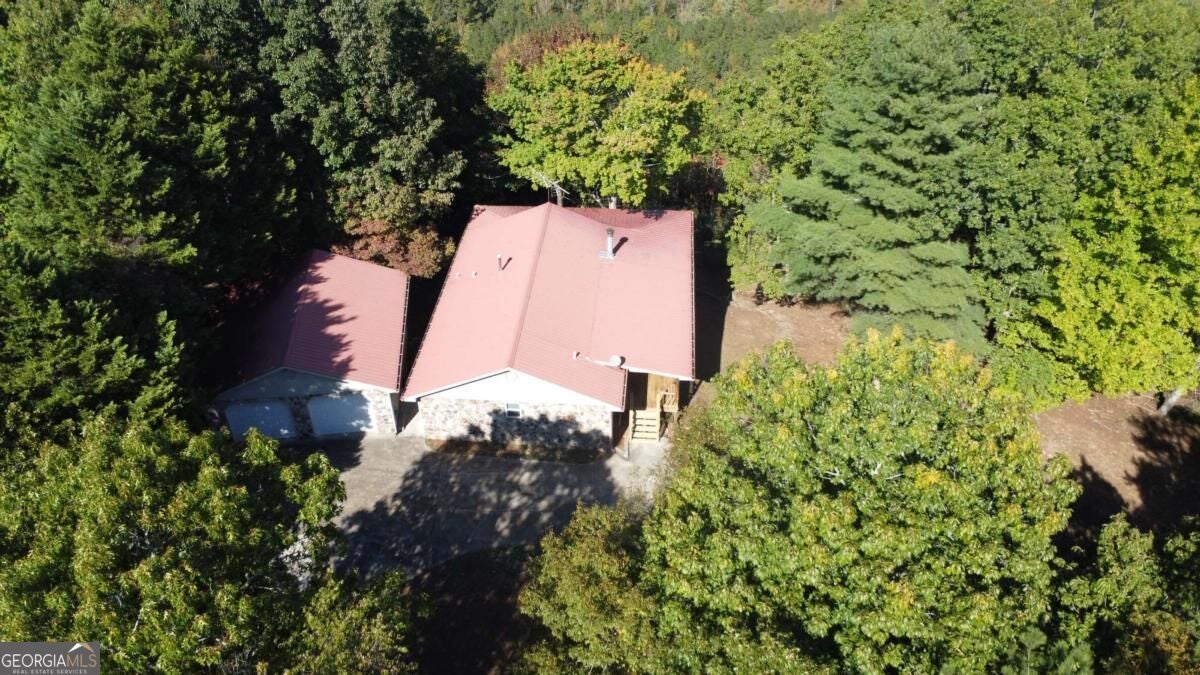 395 Skylark WAY