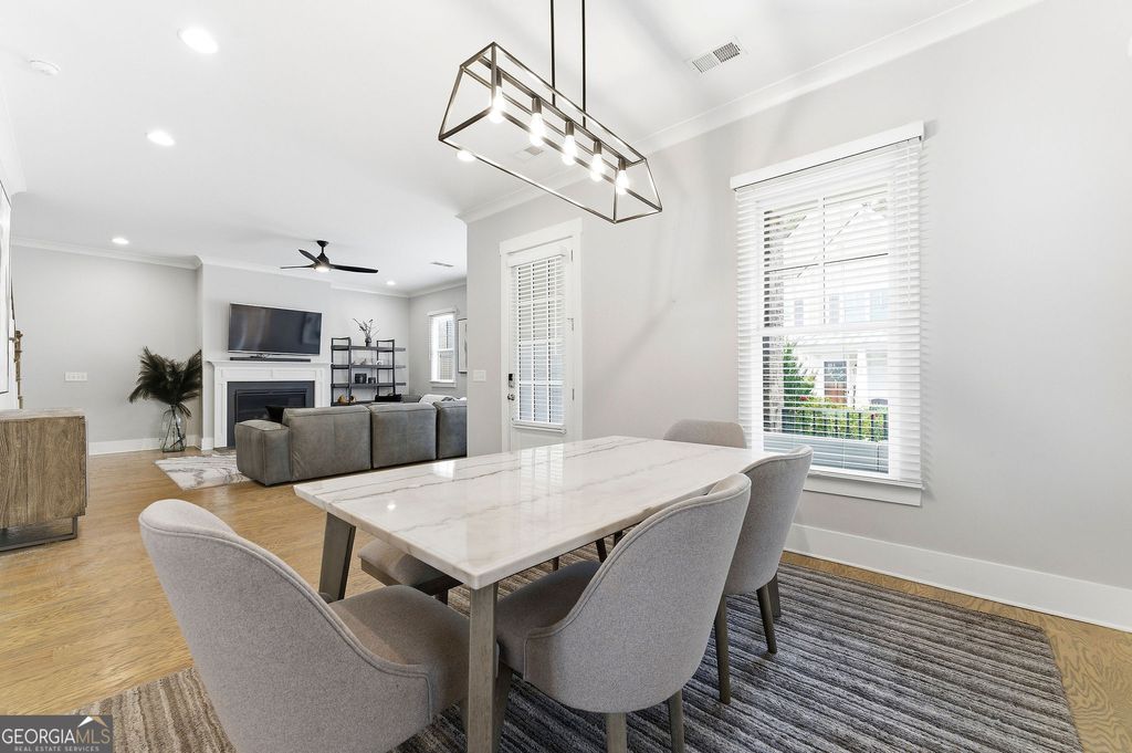 Photo of 1962 Westside Boulevard NW, Atlanta, GA 30318 (MLS # 10724205)