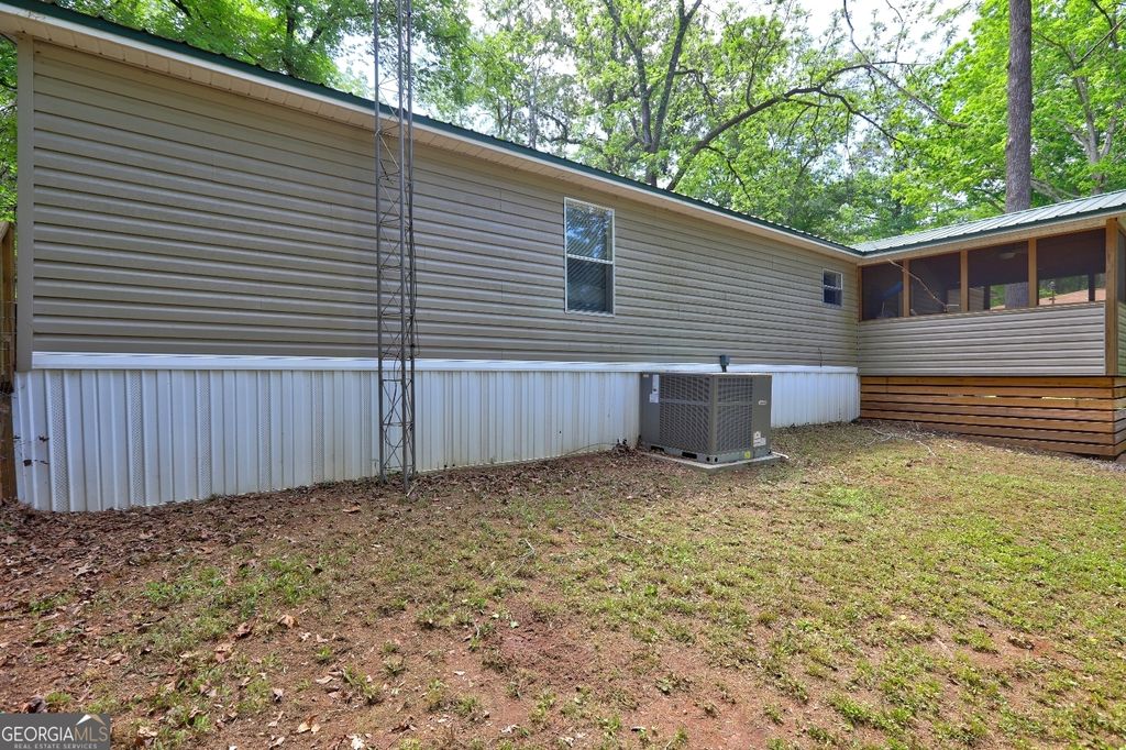 Photo of 253 Twilight Shores Rd, Eatonton, GA 31024 (MLS # 10632126)