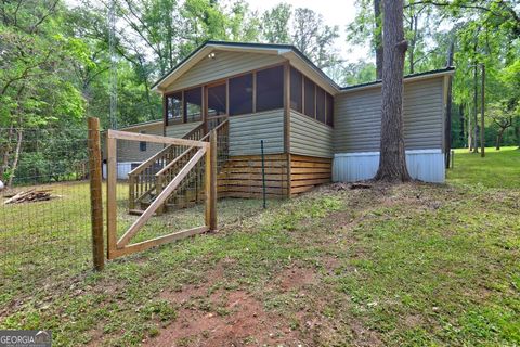 253 Twilight Shores RD Eatonton GA 31024