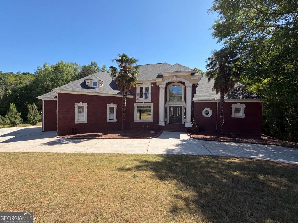 Photo of 1202 Jimson Circle SE, Conyers, GA 30013 (MLS # 10739034)