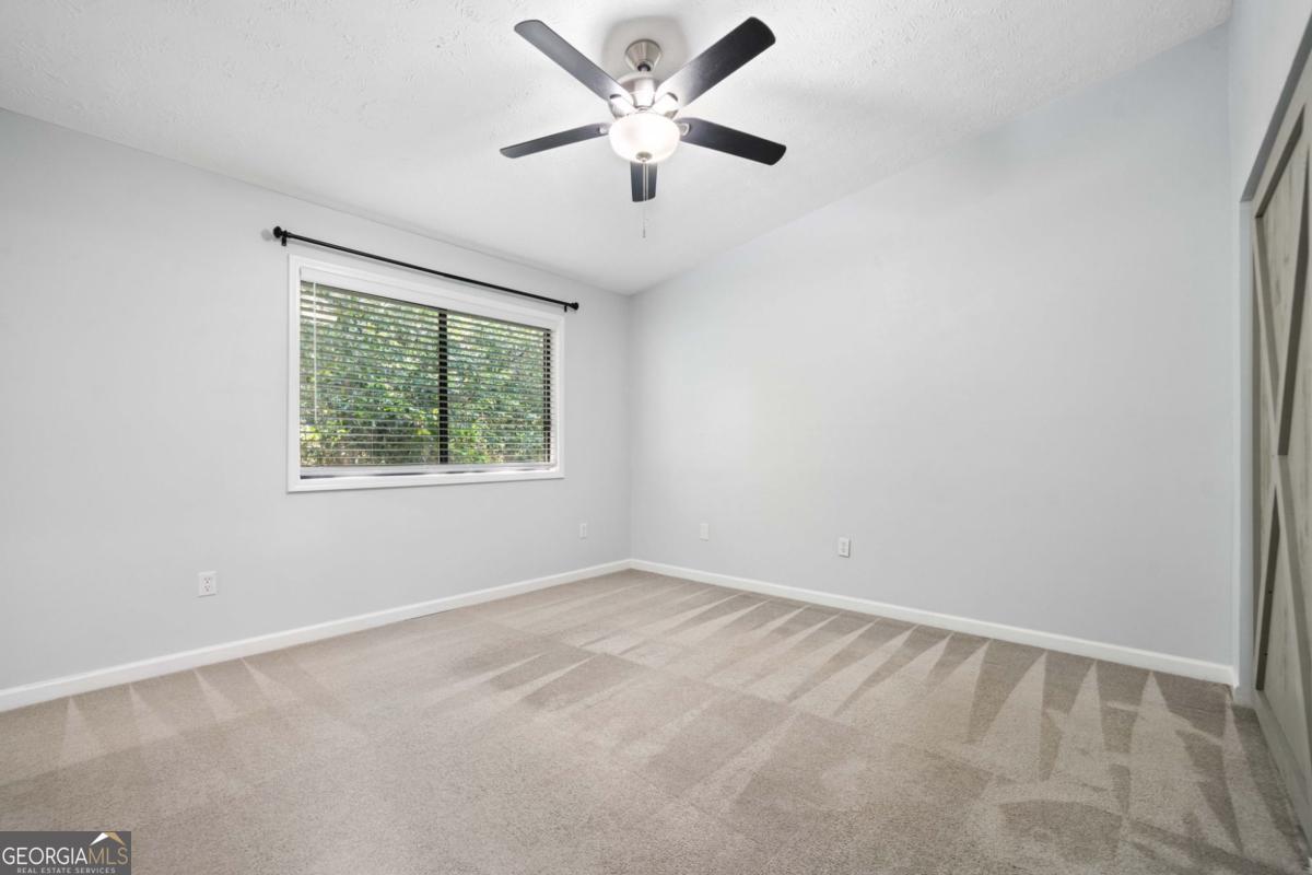Parkaire Crossing Condominium - Residential