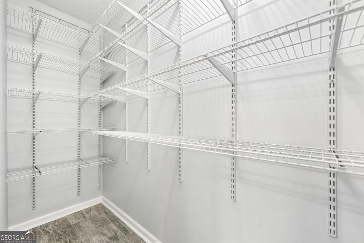 Parkaire Crossing Condominium - Residential