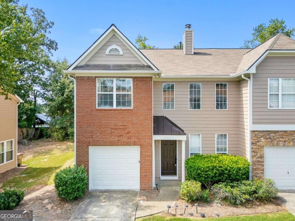 Photo of 109 Oak Green Drive, Lawrenceville, GA 30044 (MLS # 10851438)