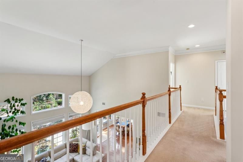 Lakefield Manor - Residential