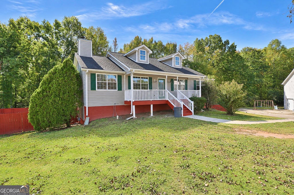 Photo of 70 Clover Court, Hampton, GA 30228 (MLS # 10879752)