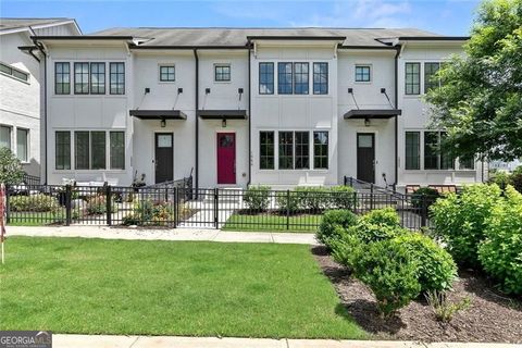 Photo of 1954 Summit Trace Circle NW, Atlanta, GA 30318 (MLS # 10591633)