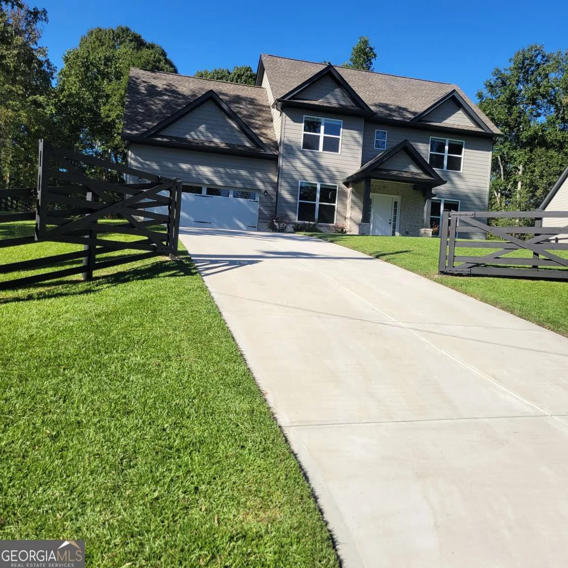 5444 Pleasant Hill Lane