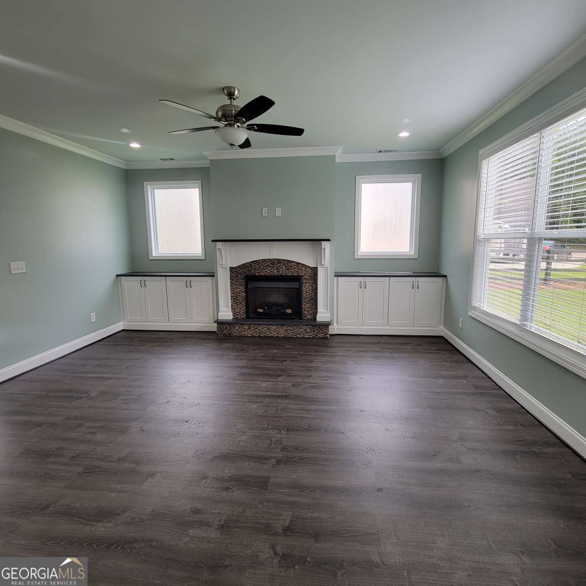 5444 Pleasant Hill LN