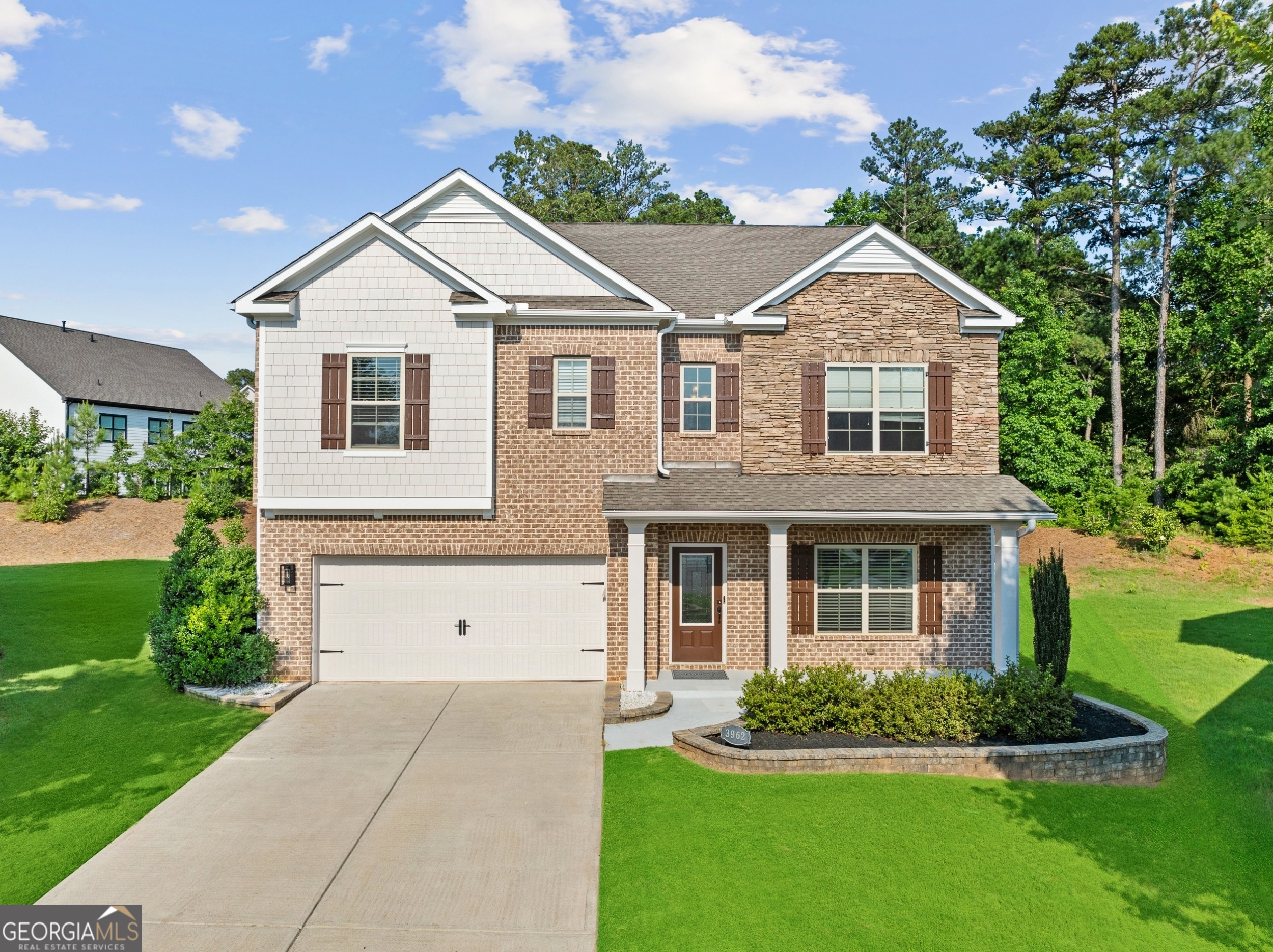 3962 Roberts Crest DR