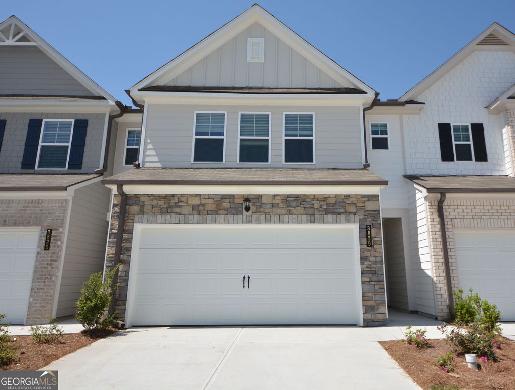 Photo of 3829 Billabong Trail, Gainesville, GA 30506 (MLS # 10808512)