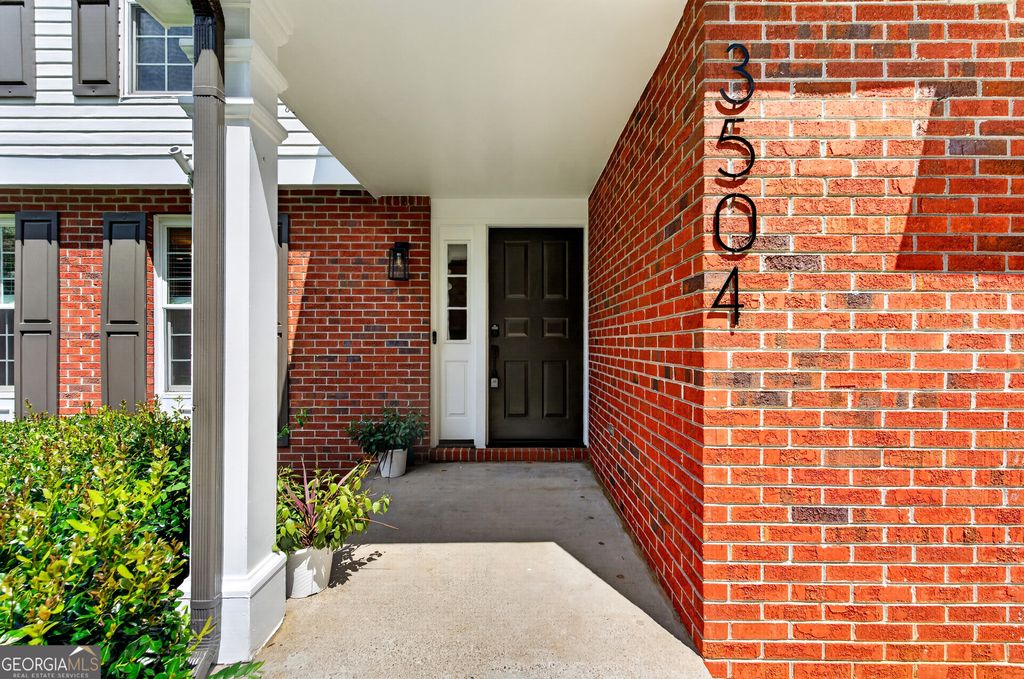 Photo of 3504 Castlehill Court, Tucker, GA 30084 (MLS # 10807298)