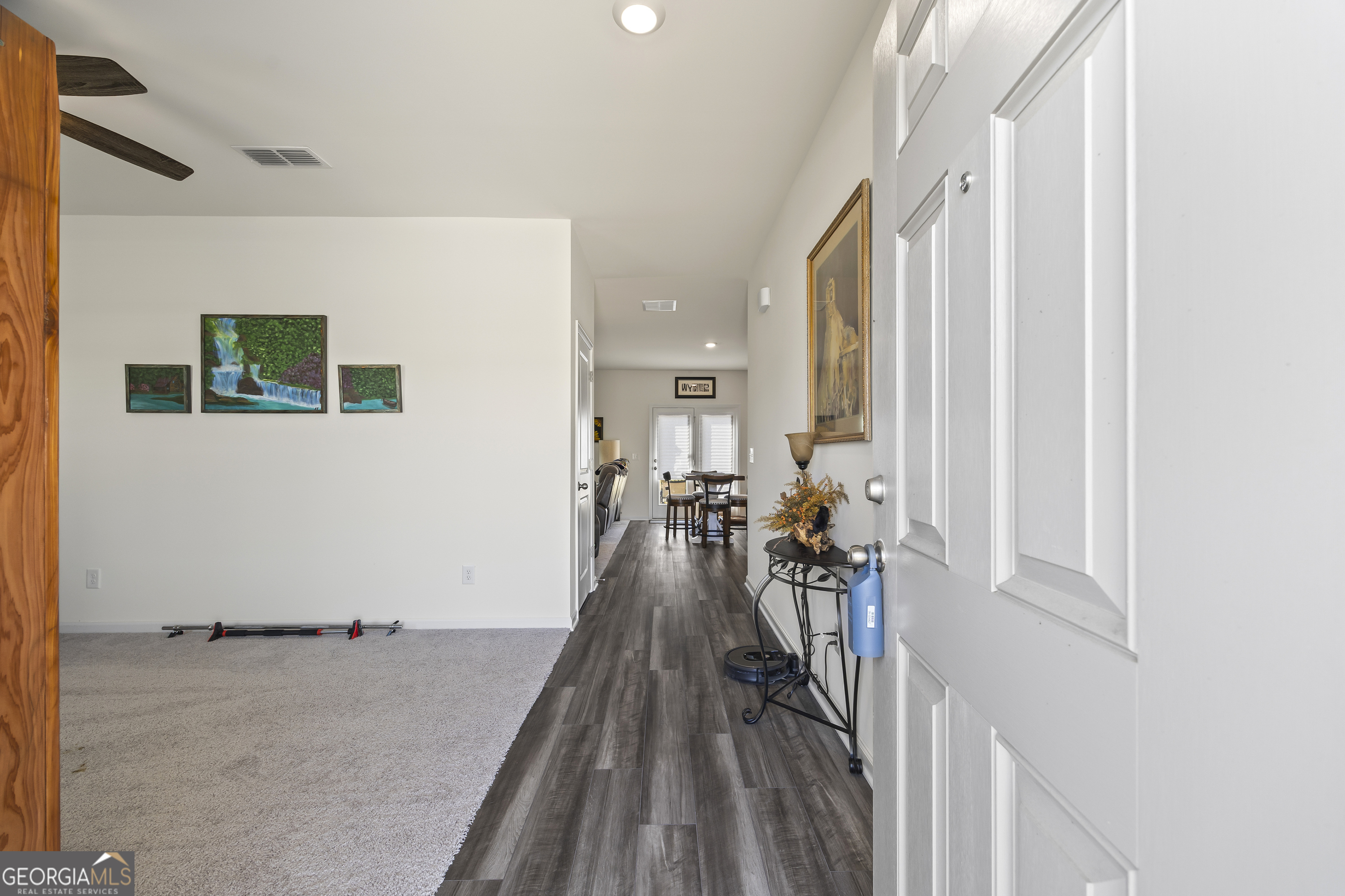 16 Casteel CIR