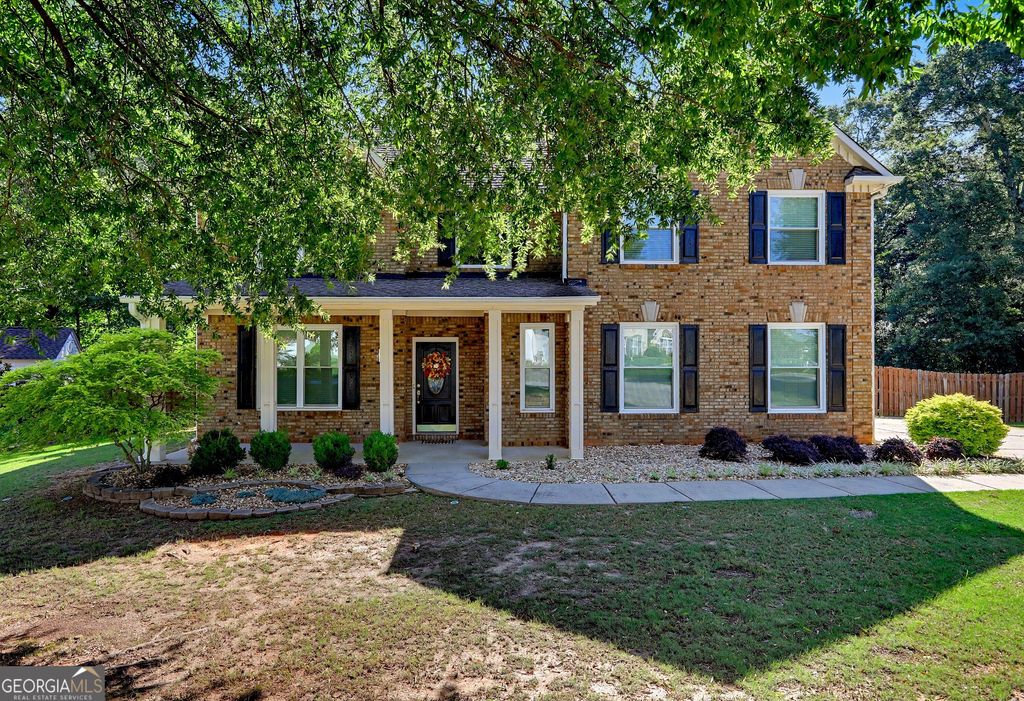 Photo of 1533 Rolling Meadows Drive, McDonough, GA 30253 (MLS # 10777880)