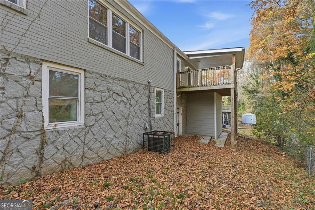 Photo of 2025 Venetian Drive SW, Atlanta, GA 30311 (MLS # 10705648)