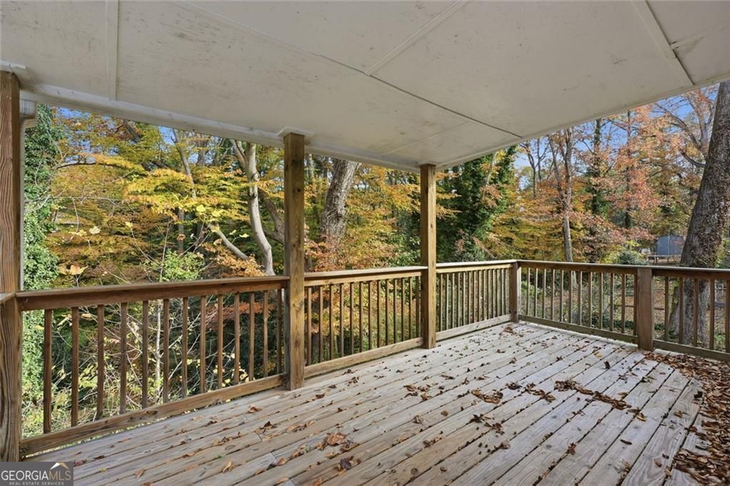 Photo of 2025 Venetian Drive SW, Atlanta, GA 30311 (MLS # 10705648)