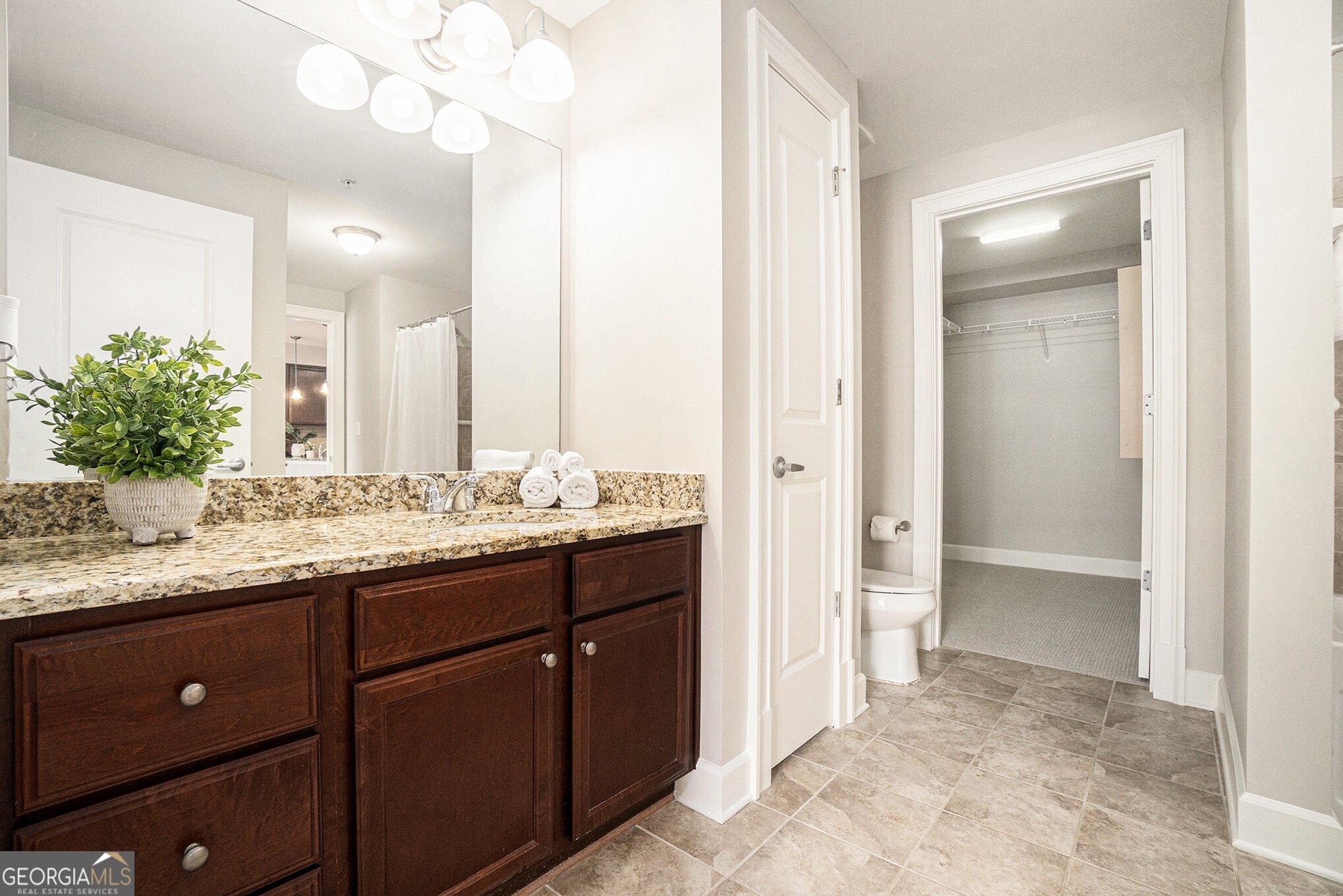 200 River Vista DR 412