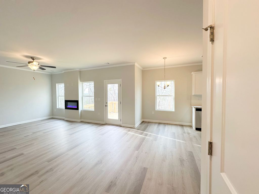 listing image 52