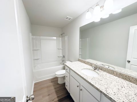 listing image 83