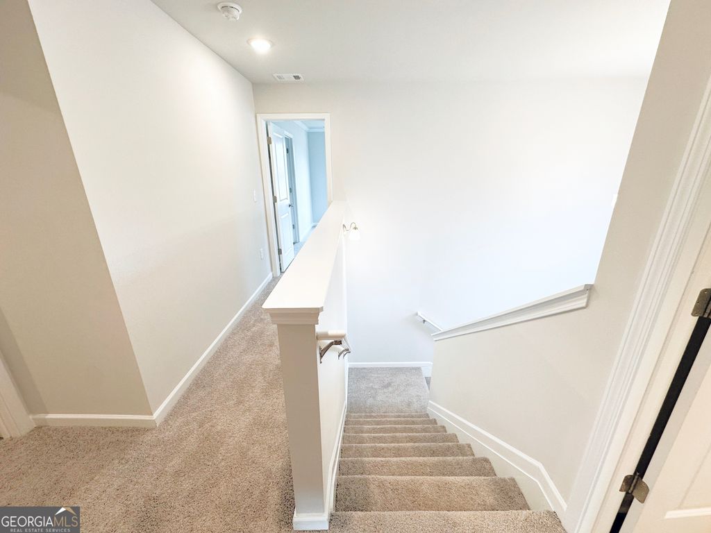 listing image 84