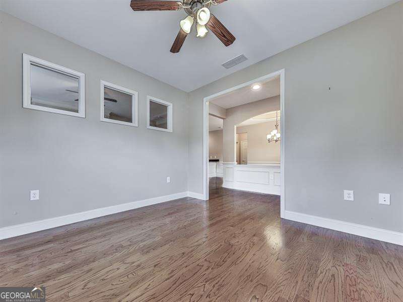 105 Owens Farm LN