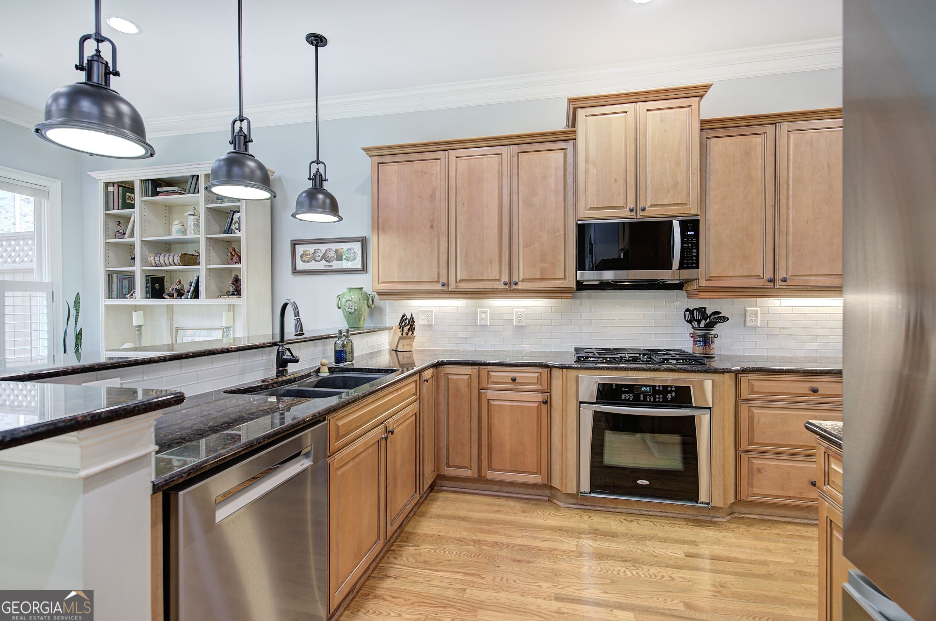 1230 Parkside Village DR NW