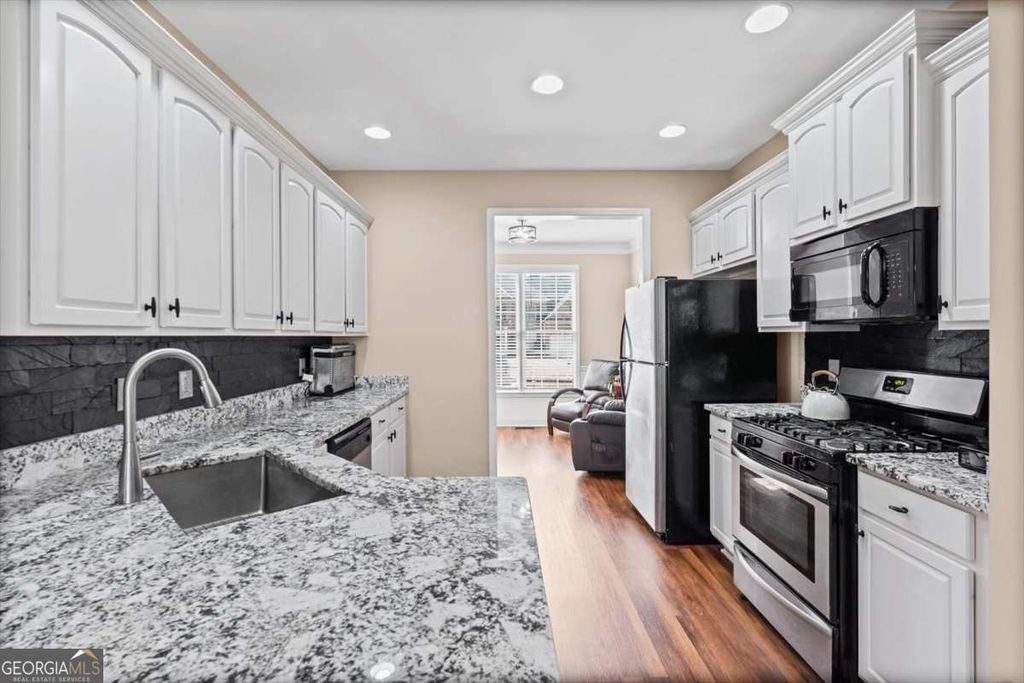 Photo of 4542 Amysaye Walk NW, Acworth, GA 30101 (MLS # 10758482)