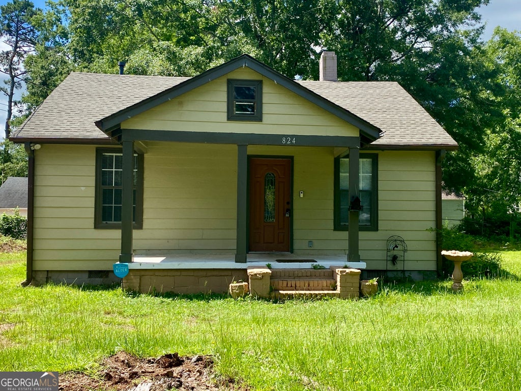 Photo of 824 White Street, Griffin, GA 30223 (MLS # 10791724)