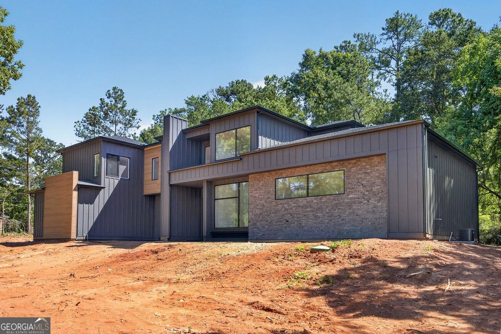 Photo of 7060 Bells Way, Fairburn, GA 30213 (MLS # 10848889)